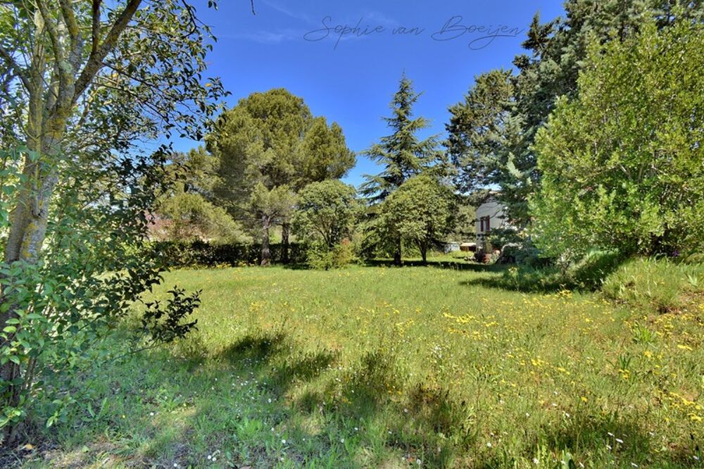Vente Terrain Terrain de 1 423 m² viabilisé à EGUILLES (13) Eguilles