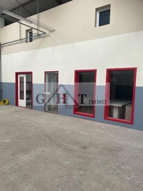   ENTREPOT 265 M² A LOUER BRIE COMTE ROBERT 