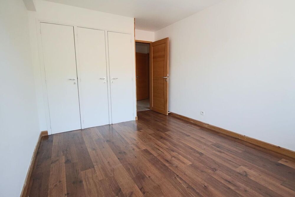 Vente Appartement SALLANCHES, CENTRE VILLE  APPARTEMENT T3  ,64 M2 275000 euros Sallanches