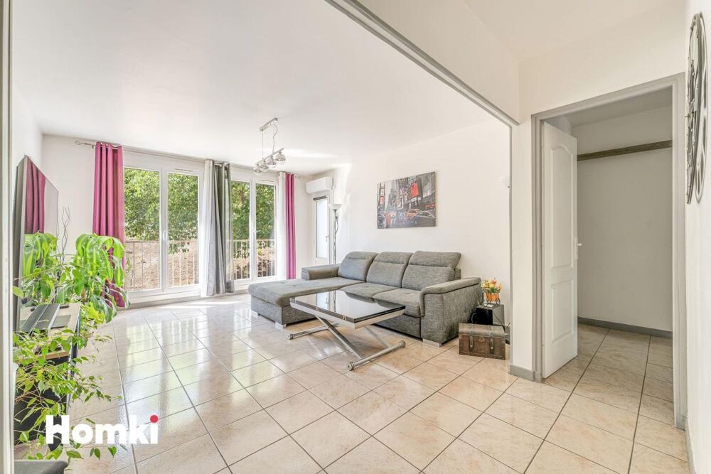 Appartement T3 de 70 m² à Marseille 13010, Chemin la Valbarelle À Saint-Marcel