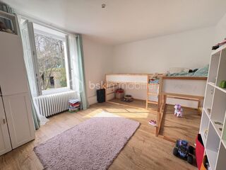  Propri�t�/ch�teau � vendre 7 pi�ces 196 m�