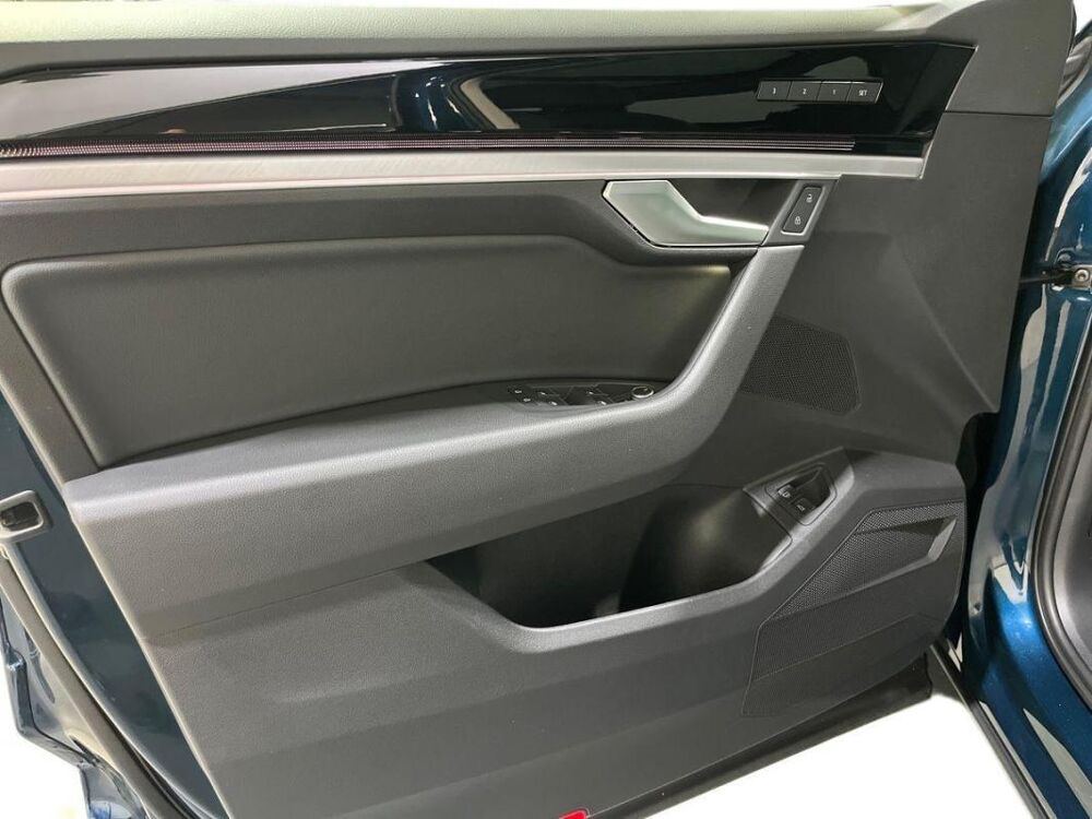 Touareg 3.0 TSI eHybrid 381ch Tiptronic 8 4Motion Elegance 2021 occasion 31100 Toulouse