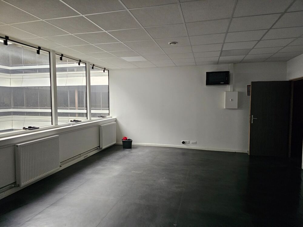   bureau de 70 m2 à vendre à vendre CERGY (95) Cergy