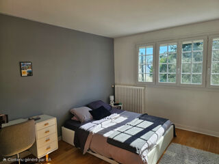  Maison � vendre 7 pi�ces 205 m�