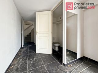  Immeuble � vendre 15 + pi�ces 300 m�