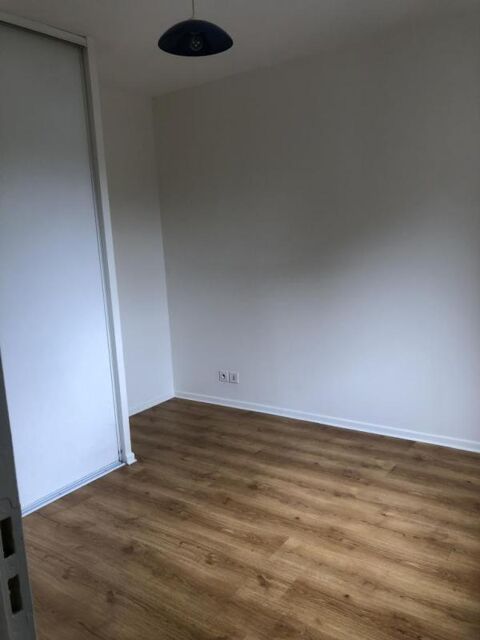  Appartement  louer 2 pices 32 m