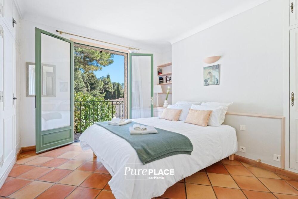 � vendre  Maison Beausoleil (06240)