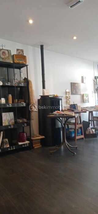  Immeuble � vendre 2 pi�ces 98 m�