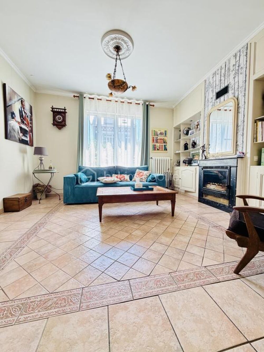 Vente Maison ALBERT – Rue Hoche – Maison familiale de 212 m², 8 chambres, garage, cour sur l'Ancre et vue sur la Basilique Albert