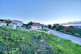  Terrain à vendre 650 m²