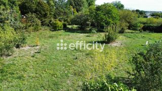  Terrain à vendre 588 m²