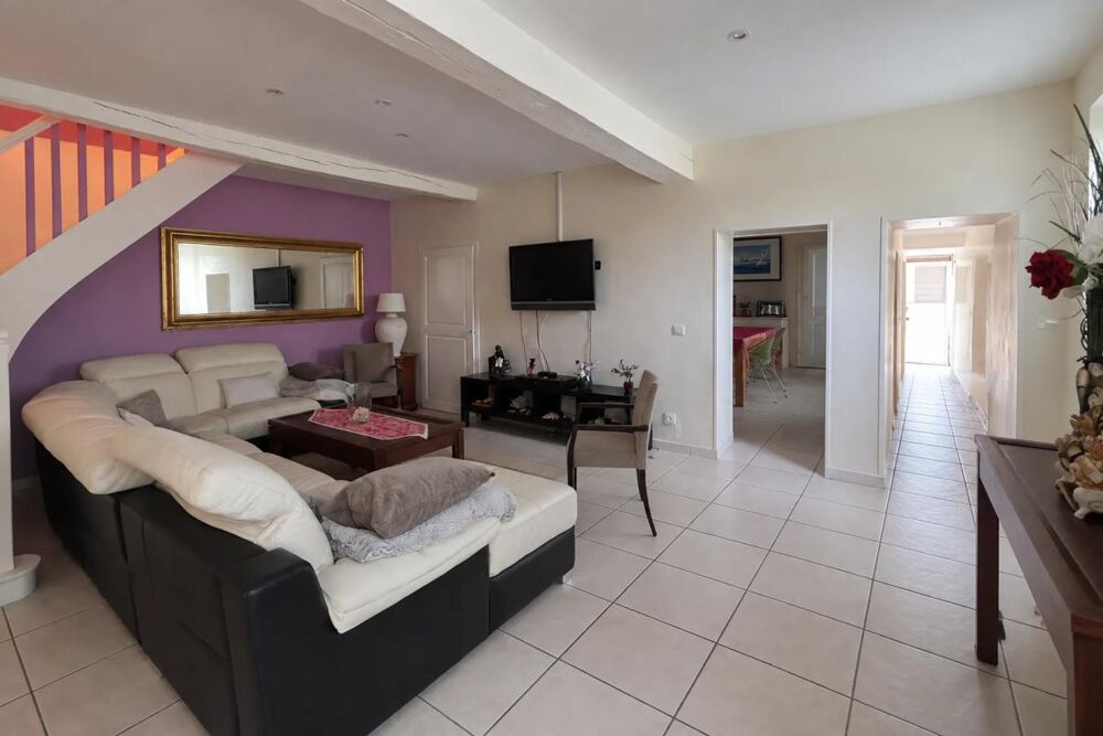 Vente Maison Maison familiale de caractère avec piscine à Mer Mer