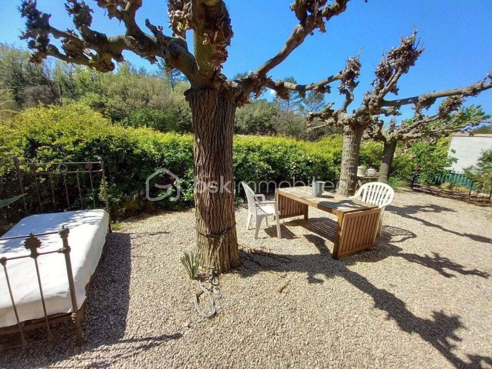 � vendre  Propri�t�/ch�teau Cabasse (83340)