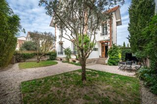  Maison à vendre 7 pièces 182 m²