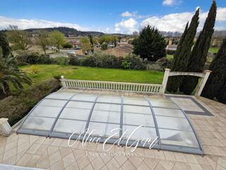  Maison à vendre 6 pièces 213 m²
