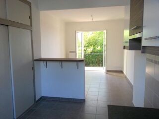  Appartement à louer 2 pièces 40 m²