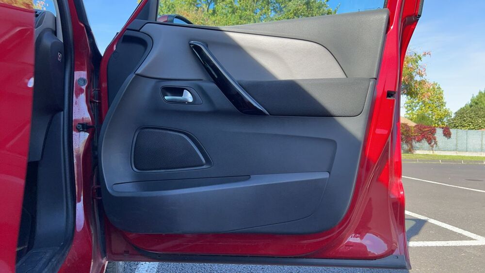 C4 Spacetourer 1.5 BlueHDi 130 Feel 2019 occasion 63360 Gerzat