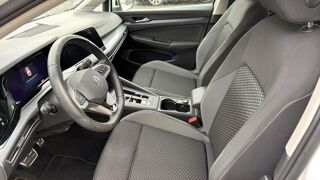 Golf 1.5 eTSI 130 DSG7 Active - Automatique Entretien constructeu 2023 occasion 11000 Carcassonne