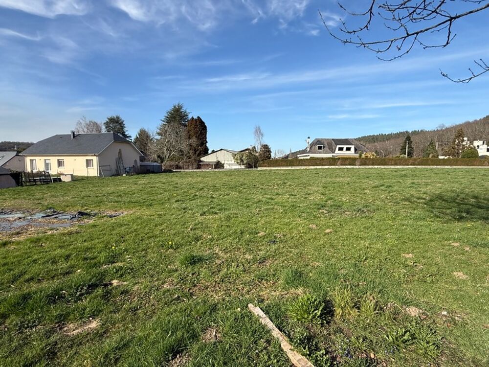 Vente Terrain Terrain de 2 457 m², idéal projet professionnel Lourdes