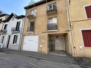  Immeuble à vendre 10 pièces 139 m²