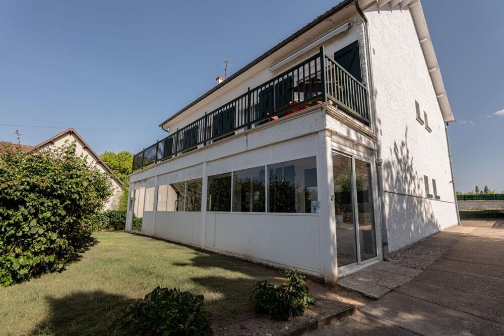 LIEUX UNIQUES ® x PROPRIÉTÉS PRIVÉES PROPOSE MAISON DE 187 M² SUR UN TERRAIN DE 1295 M² À CELLETTES (41)
