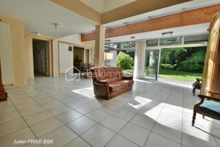  Maison à vendre 8 pièces 196 m²
