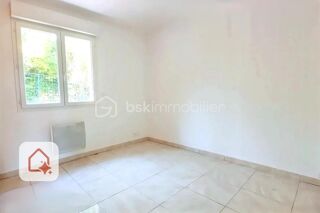  Villa  vendre 5 pices 100 m