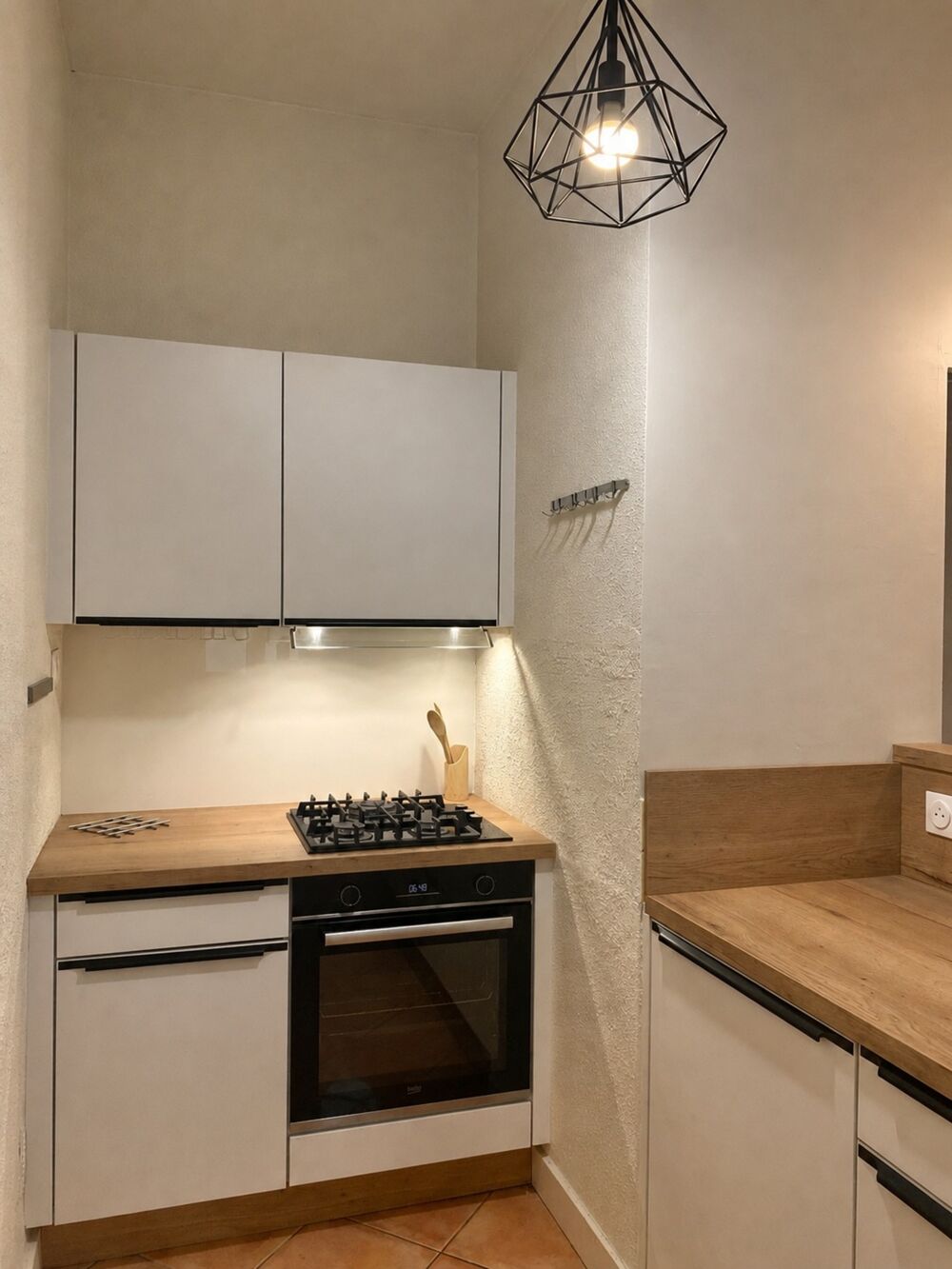 Appartement 2 pièces + cour privative BORDEAUX (33)