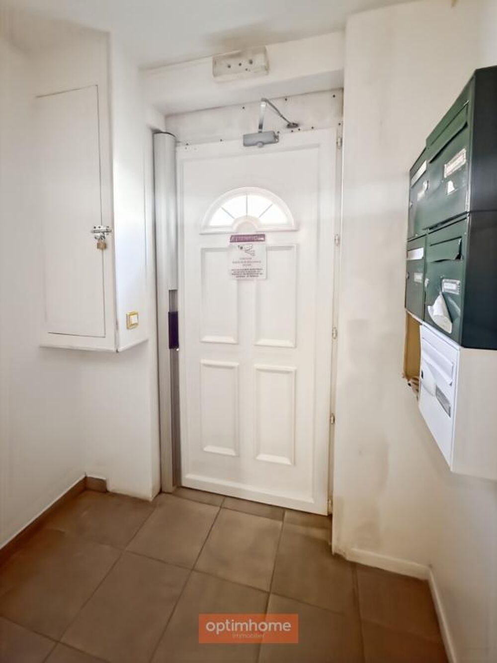 Vente Immeuble IMMEUBLE DE RAPPORT DE 223 M² COMPOSÉ DE 7 STUDIOS Saint-Just-en-Chaussée (60) Saint just en chaussee