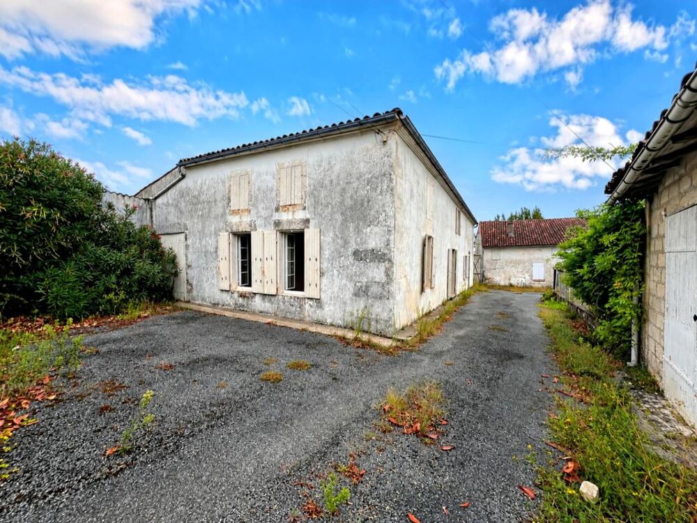 Vente Maison Maison à vendre BURIE (17) Burie