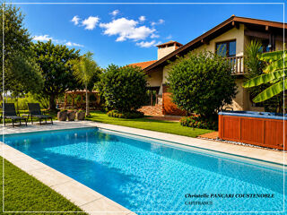  Villa à vendre 6 pièces 204 m²