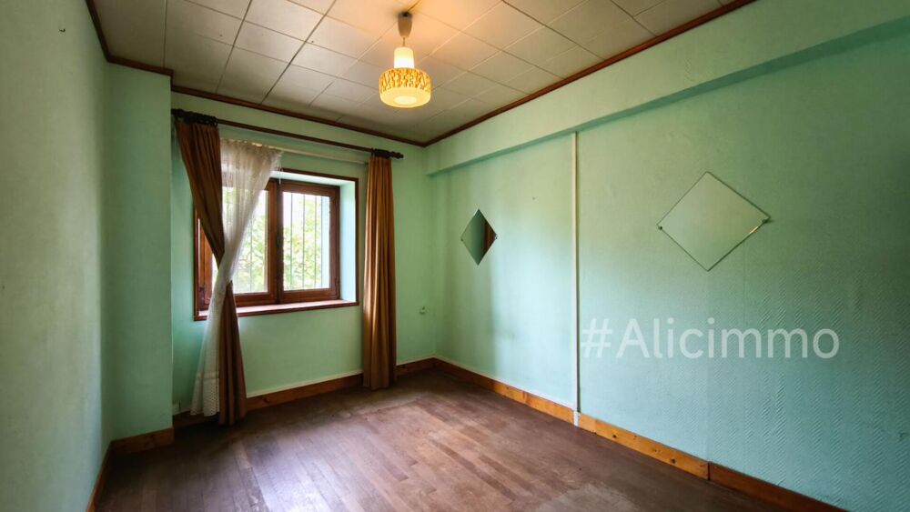 Vente Maison 8 pièces 150 m² - Plus