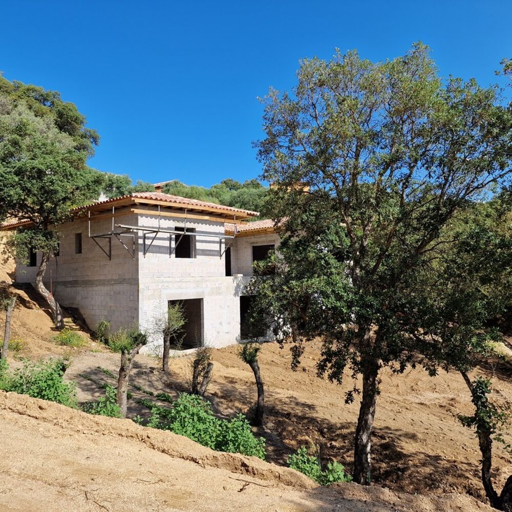 Vente Maison Dpt Corse (20),  vendre SOLLACARO maison en construction de 270 m2 terrain 3300 m2 Sollacaro