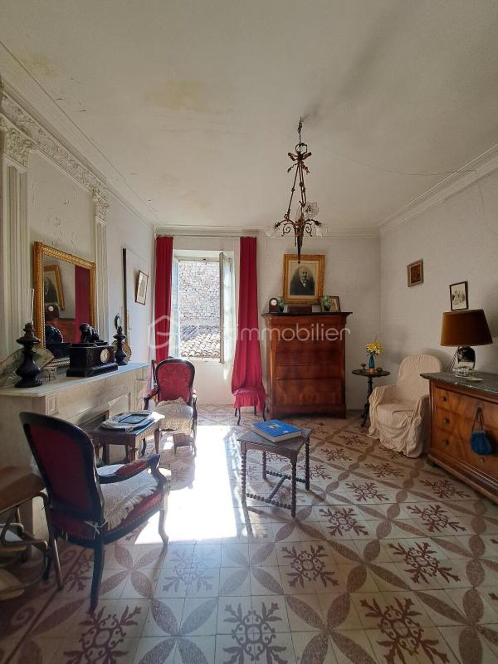 34725 maison de village 13 pièces