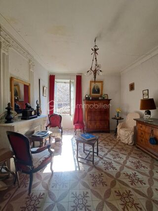  Maison à vendre 13 pièces 260 m²
