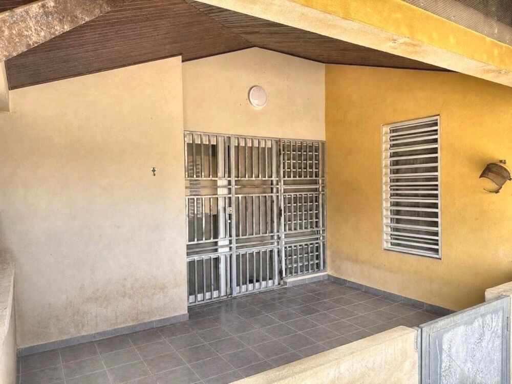 Maison à vendre 5 pièces MACOURIA (973)