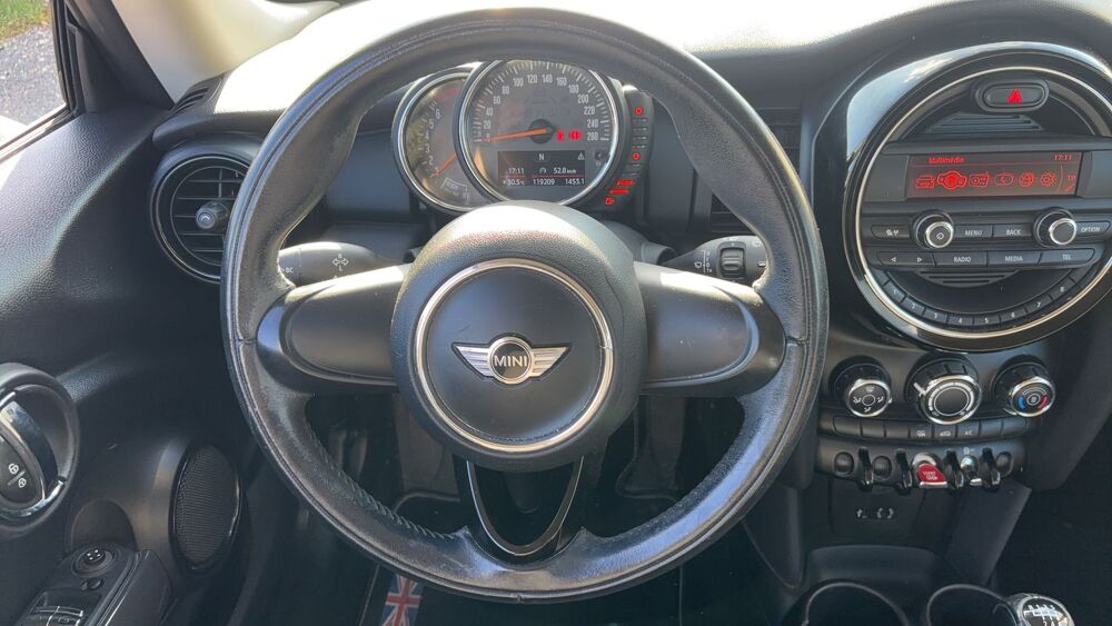 Cooper F56 1.2 One 75ch 102 - 4 places 2016 occasion 33500 Libourne
