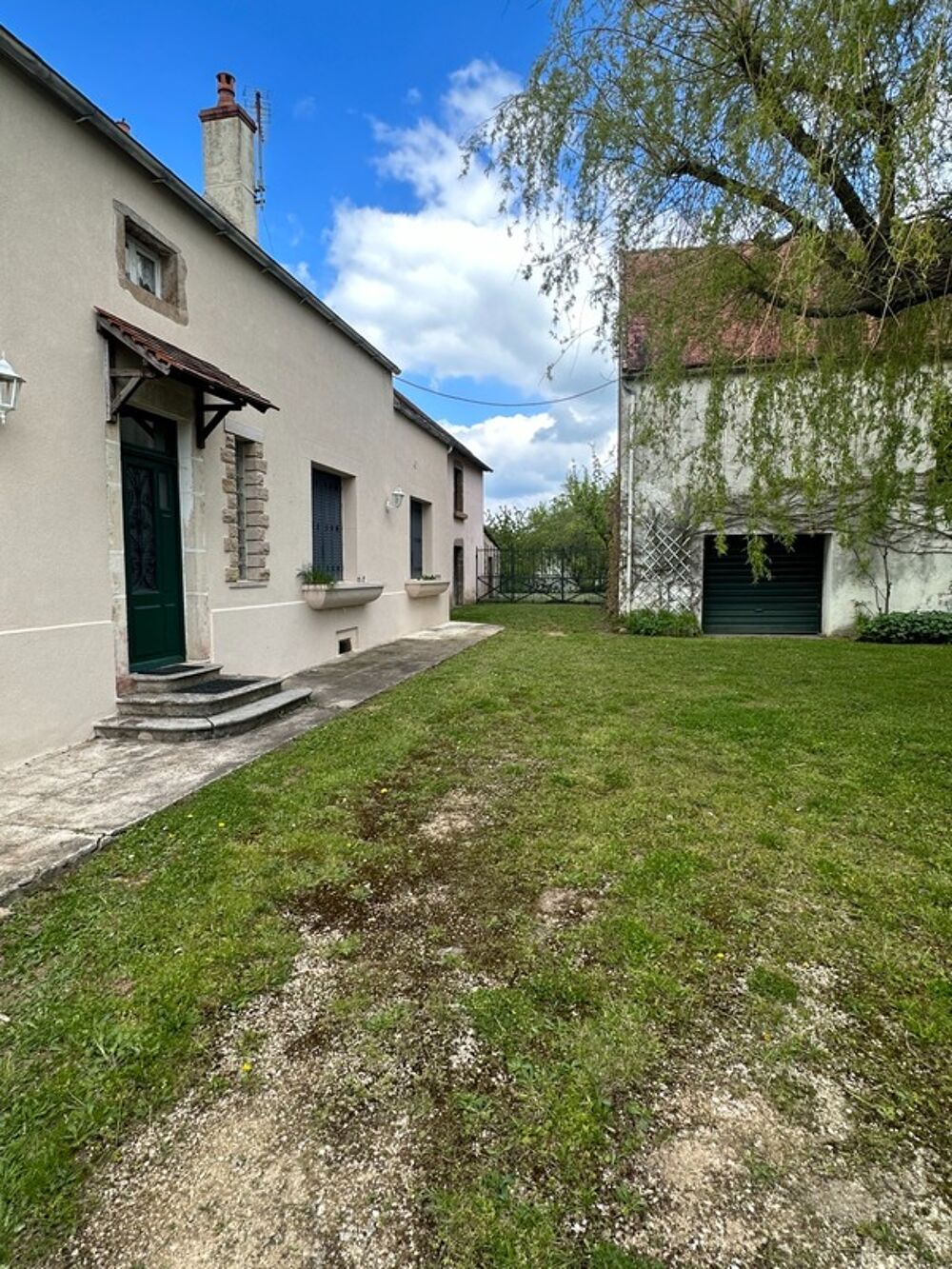 Vente Propriété/Château Propriete, ensemble de 2 maisons  et dépendances proche de SEMUR EN AUXOIS (21) Semur en auxois