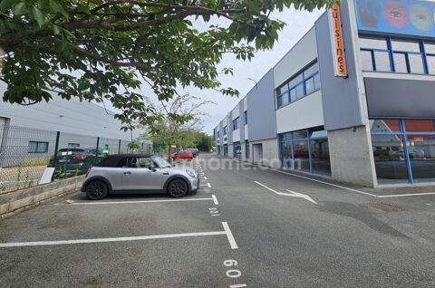 Local commercial de 350 m2 &agrave; vendre &agrave; ORGEVAL (78) 790000 78630 Orgeval
