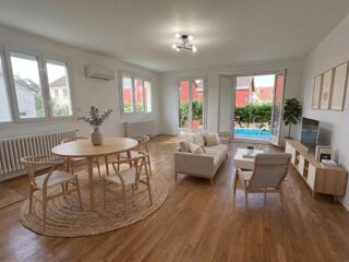  Maison à vendre 7 pièces 220 m²