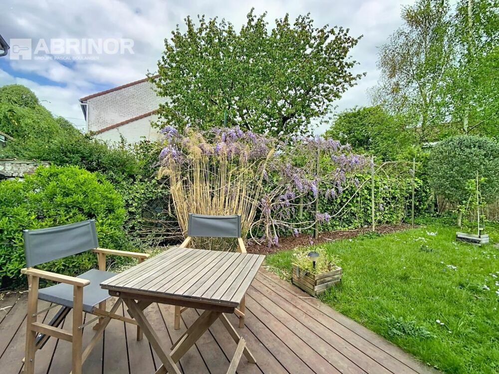 Maison type TWIN 6 pièces de 141,7 m², 4 chambres, jardin, double garage