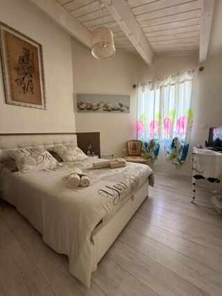  Maison  vendre 6 pices 196 m