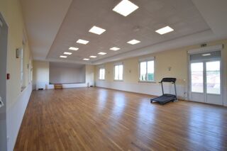  Immeuble à vendre 4 pièces 127 m²