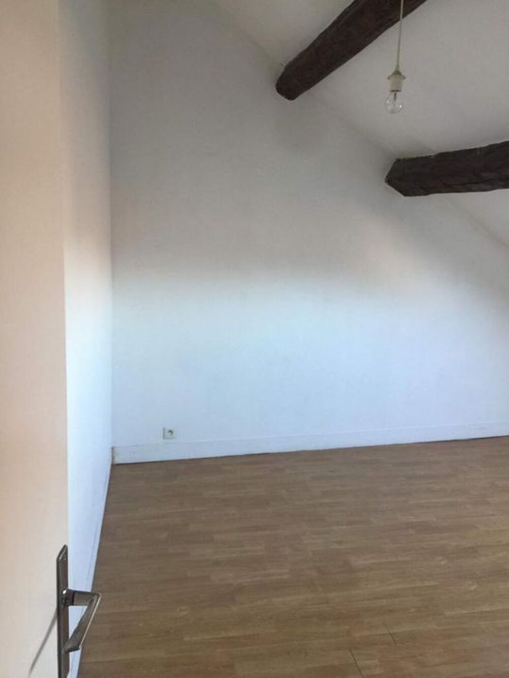 Location Appartement Studio de 25m2 à louer sur Courdimanche Courdimanche