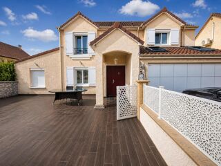  Maison à vendre 7 pièces 204 m²