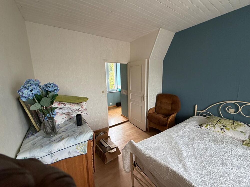 Charmante maison en pierre de 4 pièces , 90 m² et terrain 1 500 m² ? Pontmain (53220)