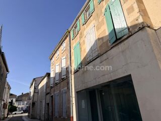  Immeuble à vendre 6 pièces 135 m²