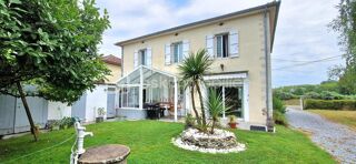  Propri�t�/ch�teau � vendre 6 pi�ces 165 m�