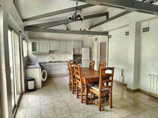  Immeuble à vendre 7 pièces 180 m²
