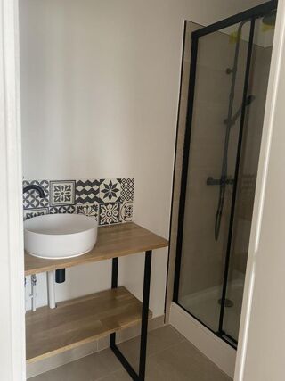  Appartement à louer 2 pièces 43 m²